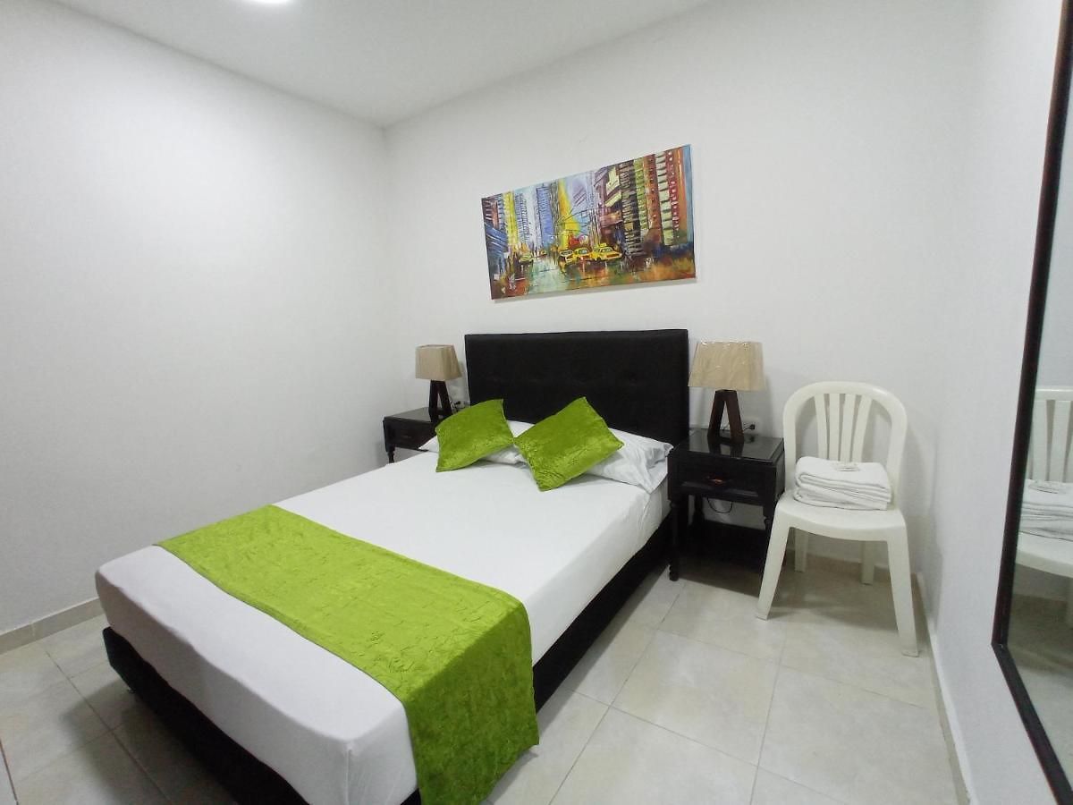 La 10b Hostal *